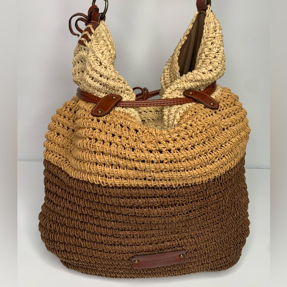 Lucky brand Boho straw rattan brown drawstring bucket bag charm-leather straps - Picture 9 of 16